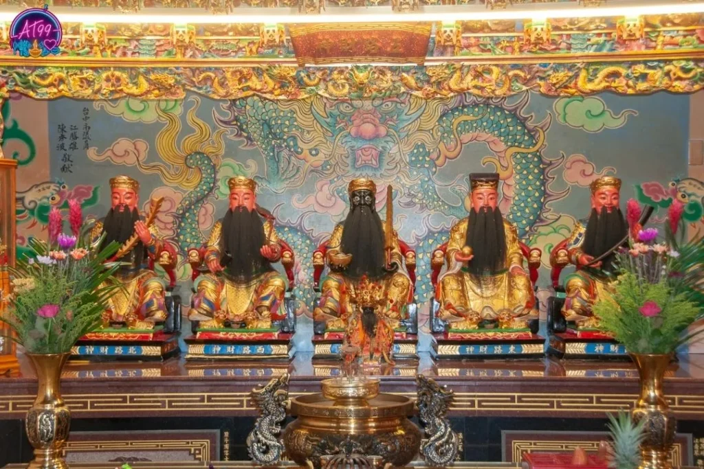 【拜五路財神要怎麼說?】完整招財祈願指南+開運說法大全 1 拜五路財神要怎麼說